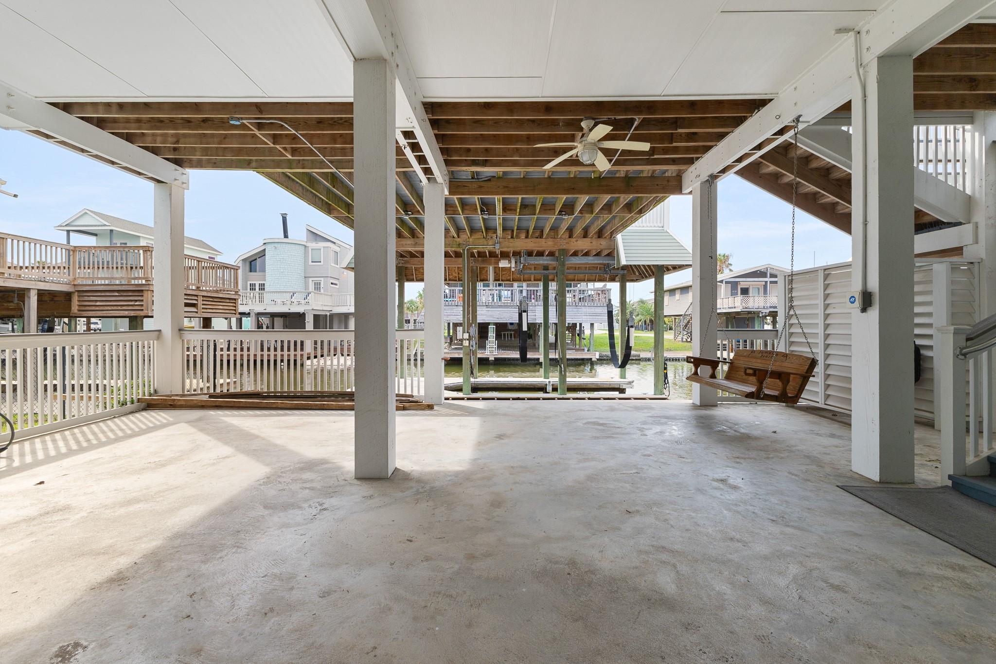 Jamaica Beach, Texas, 77554, United States, 3 Bedrooms Bedrooms, ,4 BathroomsBathrooms,Residential,Active,2025582