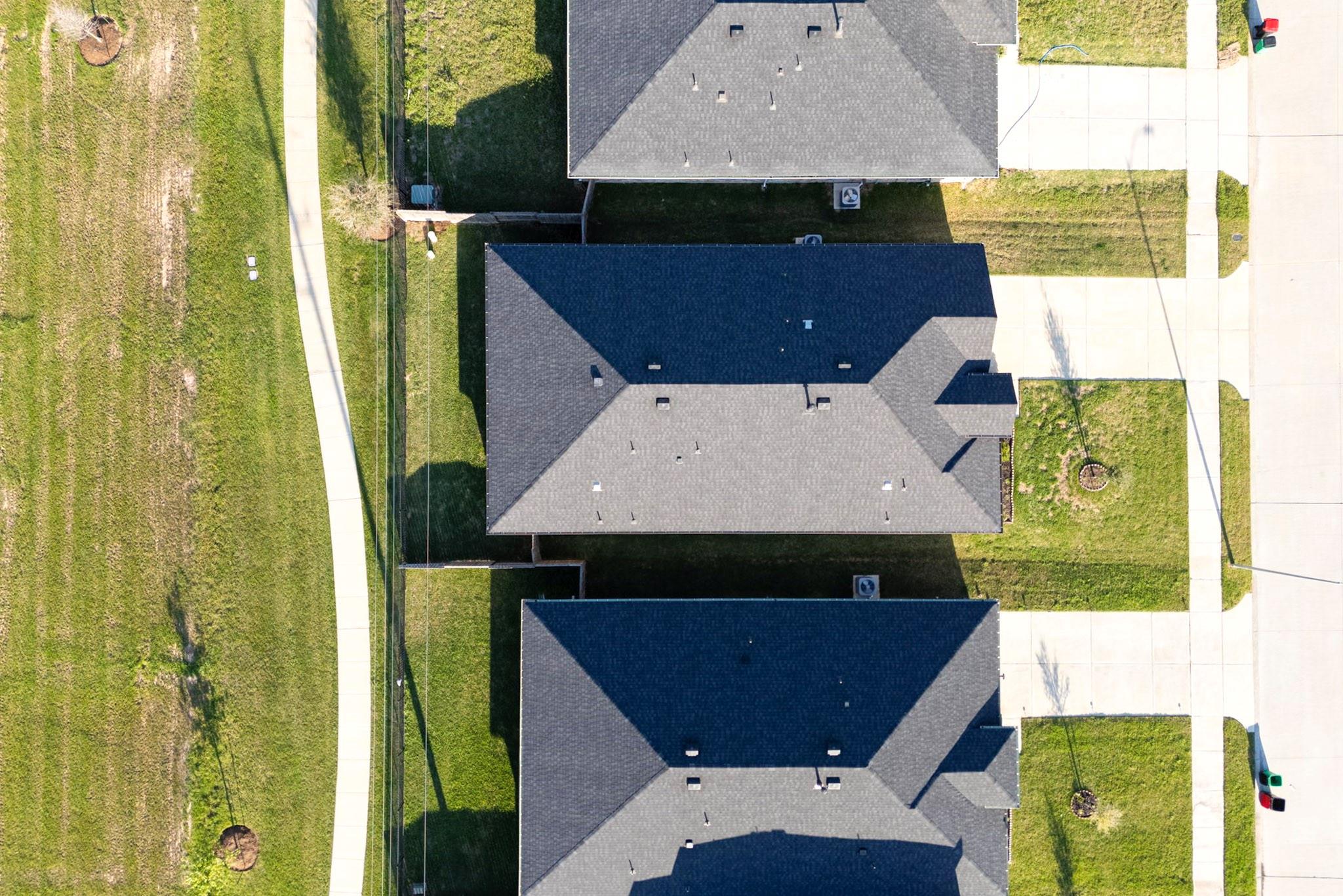3823 Pierce Place Lane