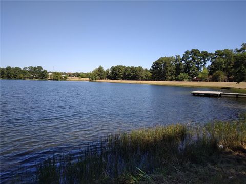 Vacant Land For Sale - 12823 Royal Green Drive<br/> Conroe, TX 77303