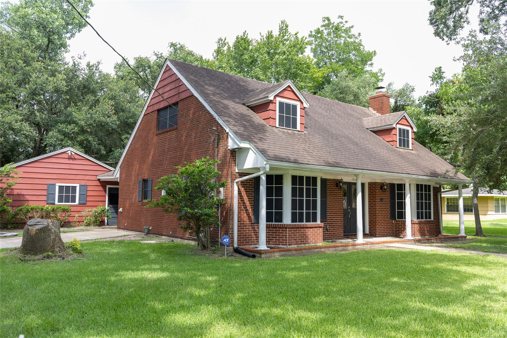 1314 Laurel Street