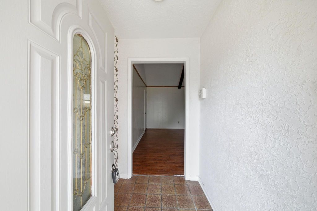 Photo of 122 White Cedar Street, Houston, TX 77015 (MLS # 5659398)