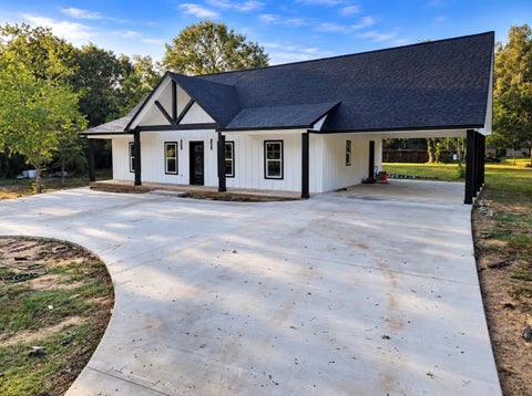 Photo of 12511 Patridge Circle, Pinehurst, TX 77362 (MLS # 74836159)