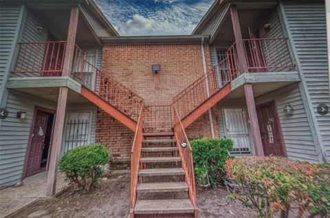 Photo of 9350 Country Creek Drive #25, Houston, TX 77036 (MLS # 85876106)