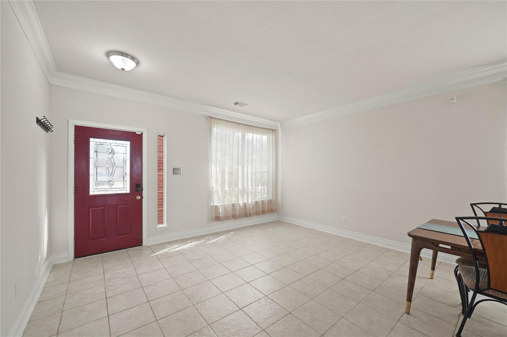 2214 Tremont Trail Lane