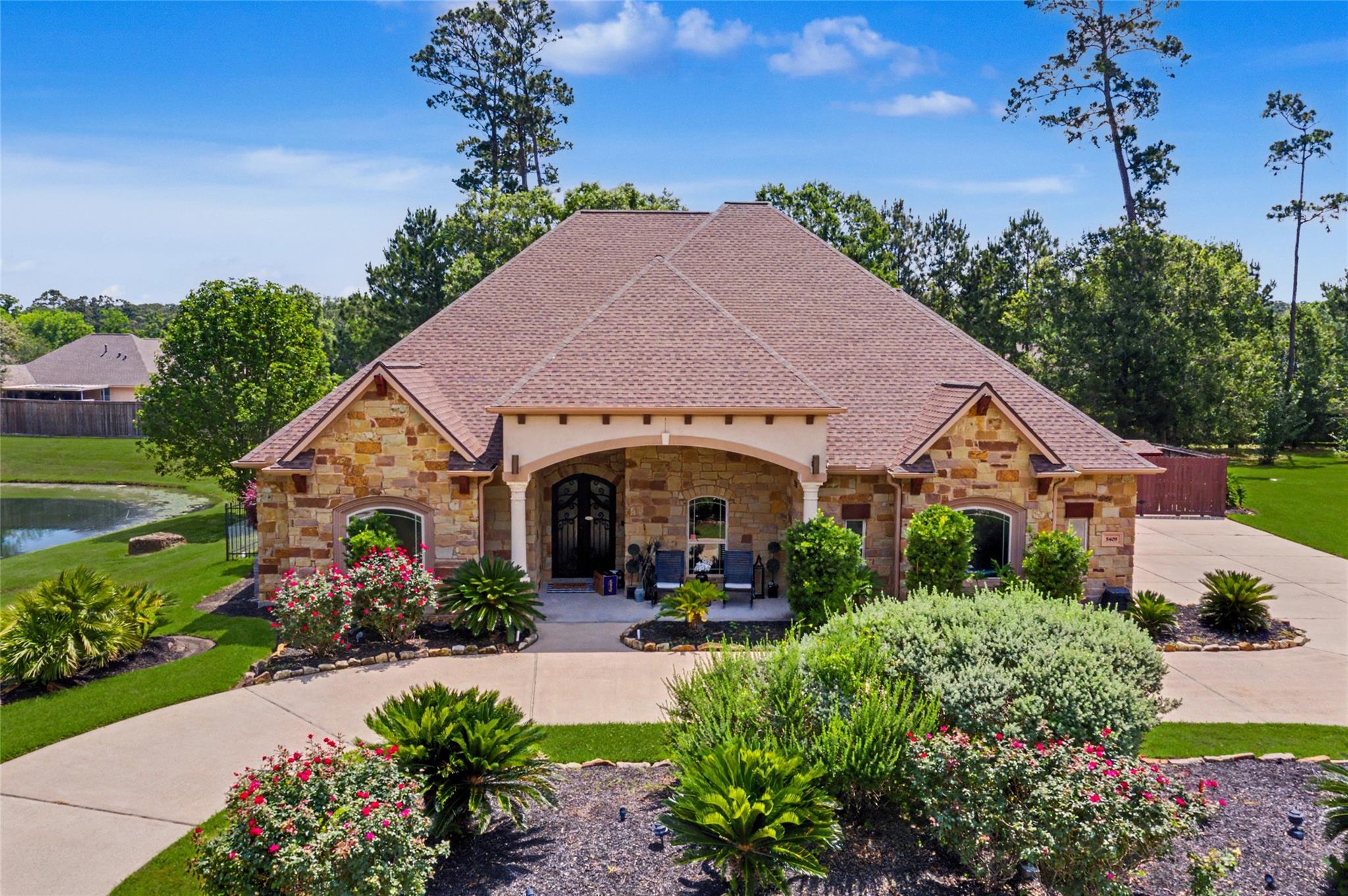 5409 Forest Cove Drive