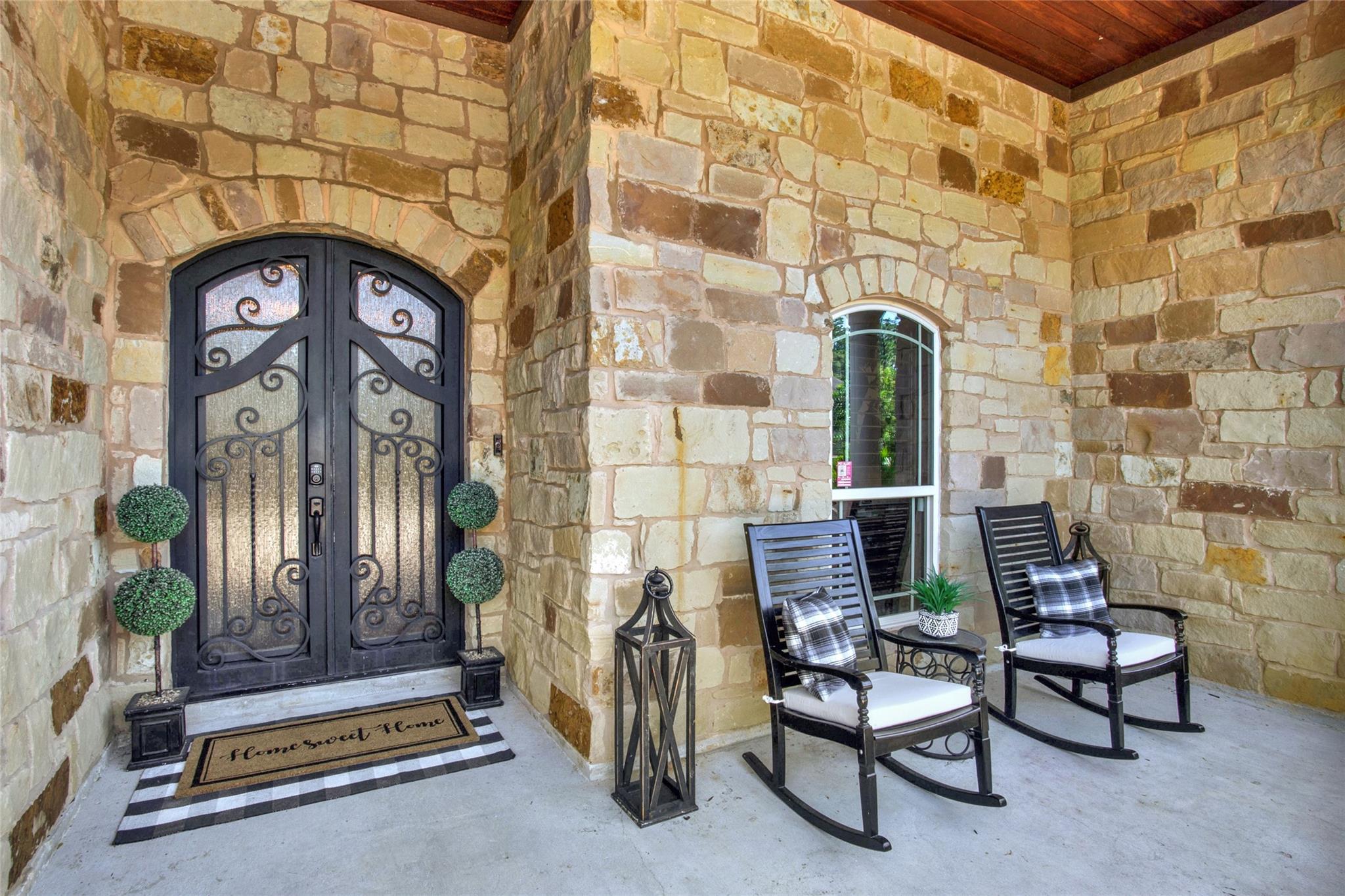 5409 Forest Cove Drive