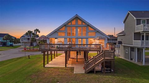 Photo of 13839 Pirates Beach Boulevard, Galveston, TX 77554 (MLS # 46716820)