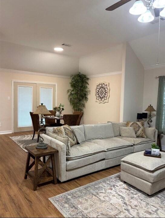 3818 Treasure Island Drive