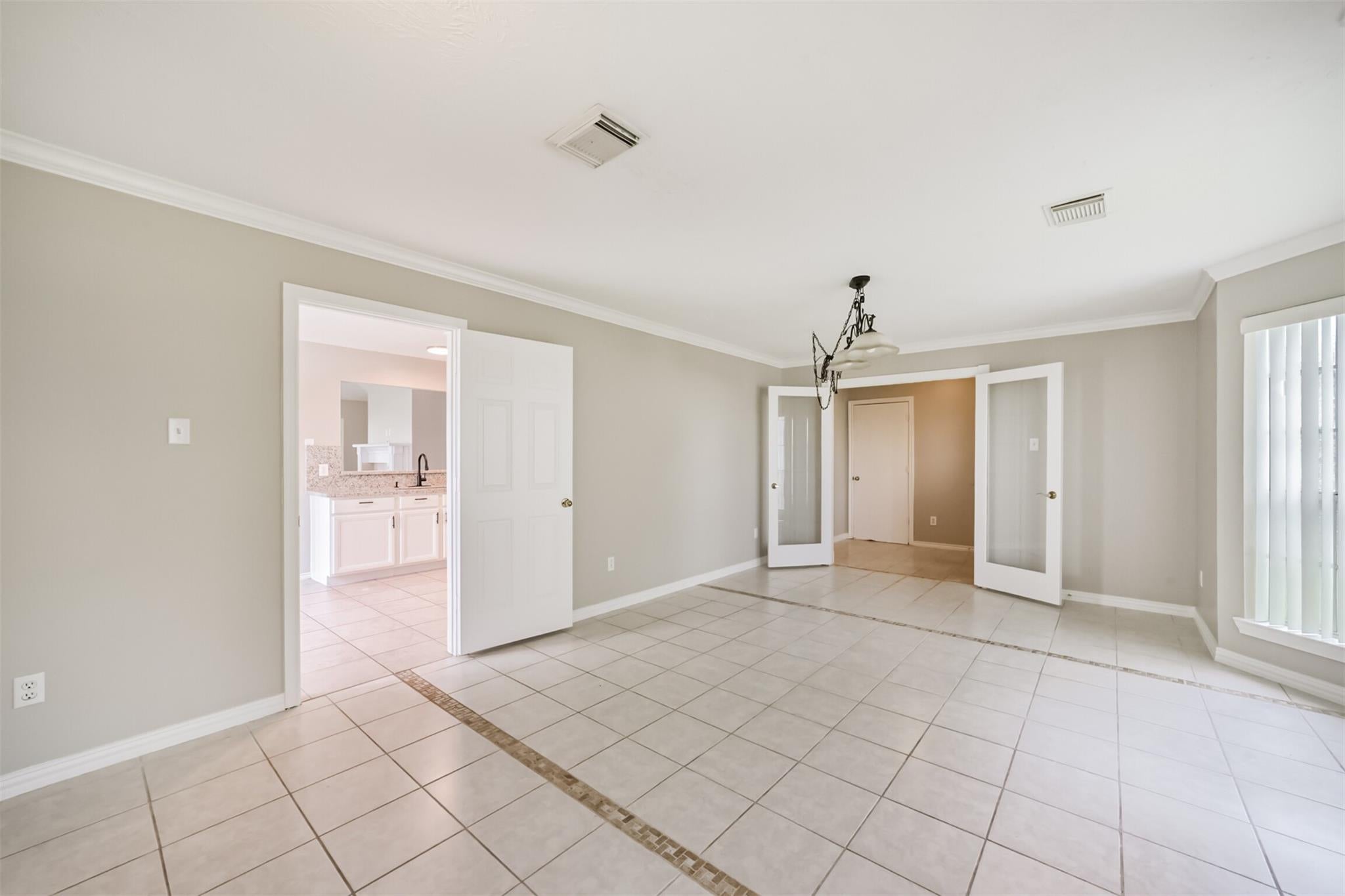 4901 Archway Drive