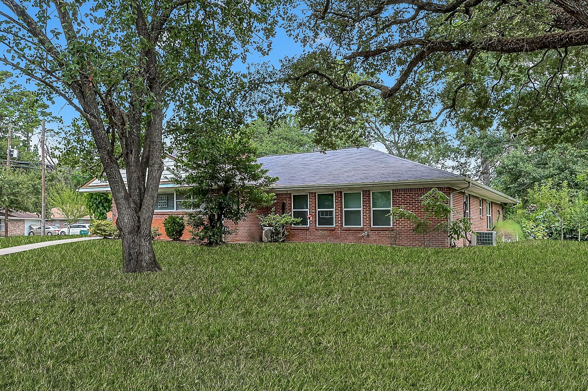 302 Conroe Drive