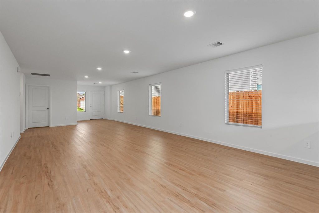 Photo of 1525 San Sebastien Drive, Conroe, TX 77301 (MLS # 97368796)