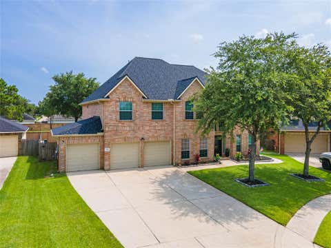 Photo of 1565 Segovia Drive, League City, TX 77573 (MLS # 4353913)