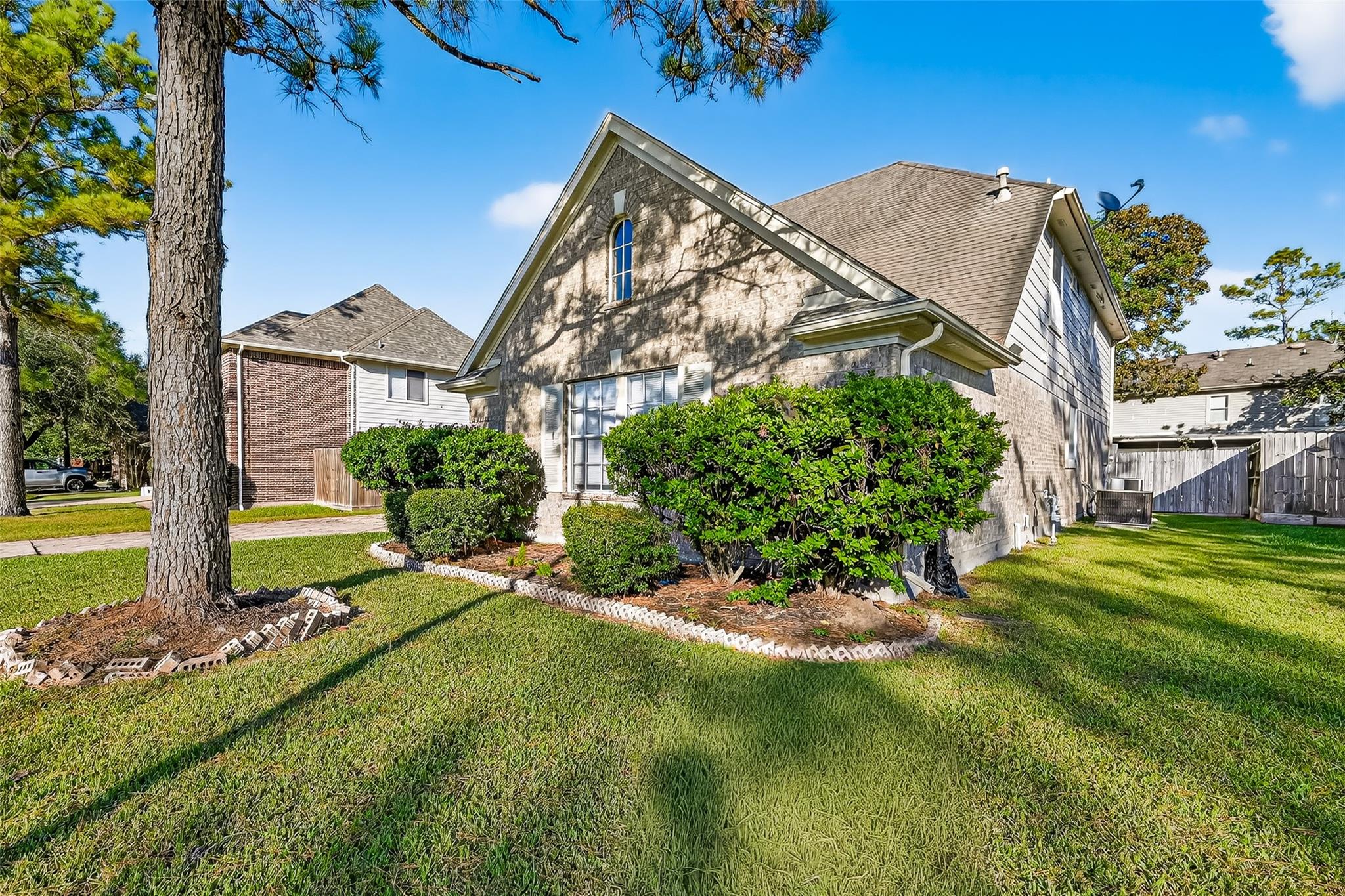 2506 Parkhaven Drive