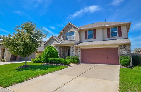 Photo of 18 Fountain Bend Lane, Richmond, TX 77406 (MLS # 34931491)