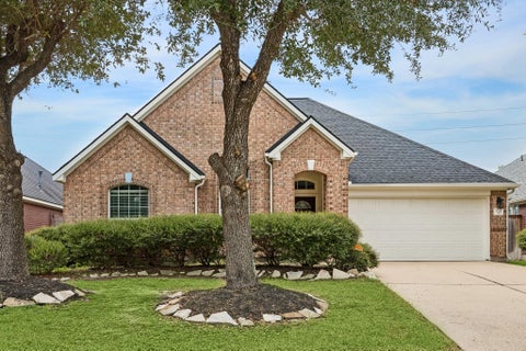 Photo of 16119 Fleethaven Lane Lane, Houston, TX 77084 (MLS # 57024769)