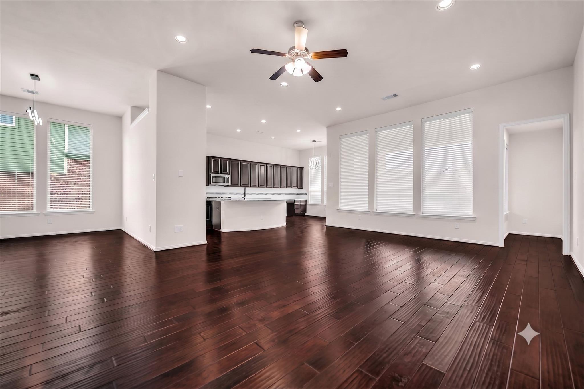 17122 Kildonan Court