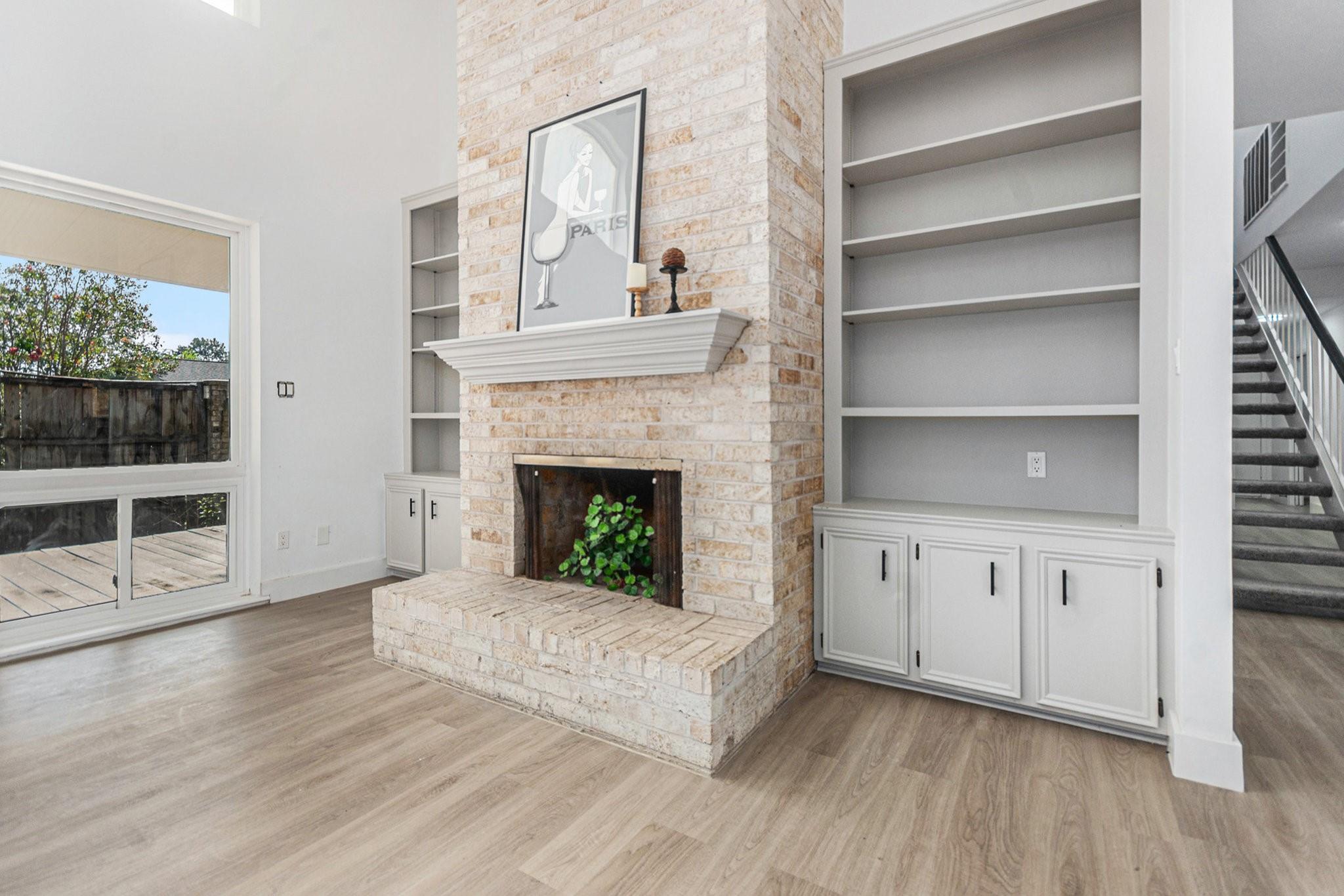 4334 Lake Grove Drive