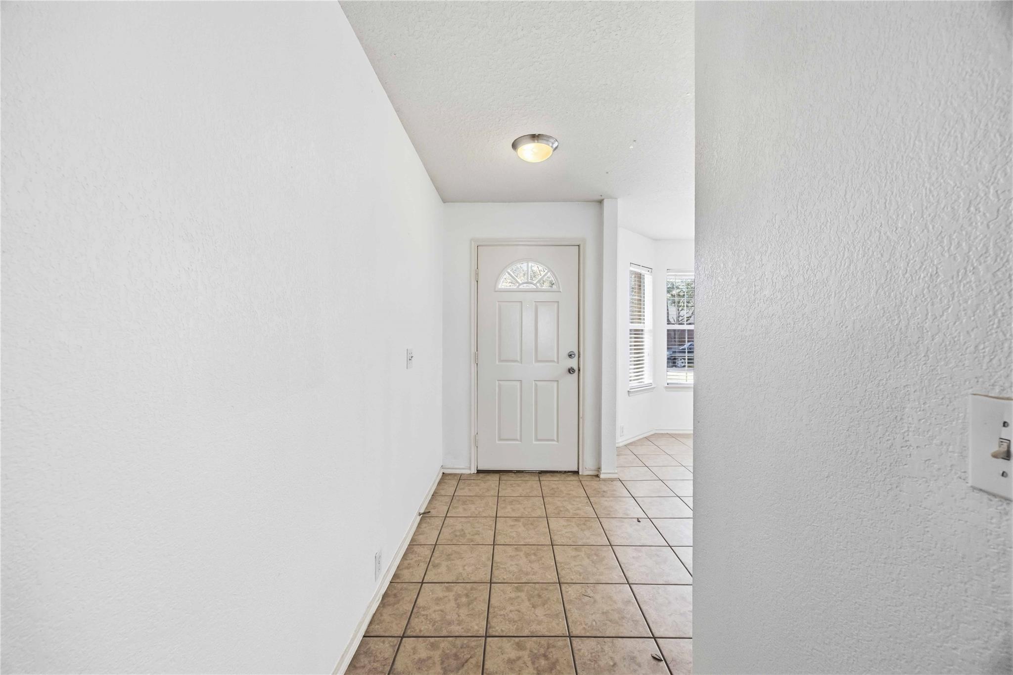 5714 Baldwin Elm Street