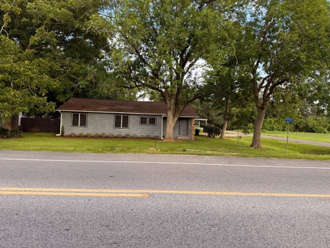 Photo of 1102 E 2nd Street, Sweeny, TX 77480 (MLS # 11712025)