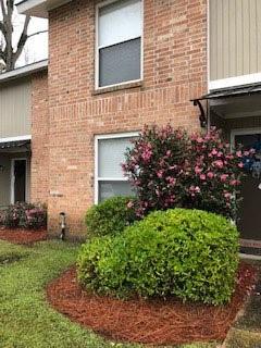 16161 Tiger Bend Road