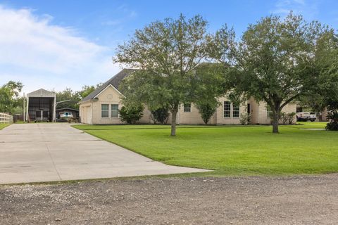 Photo of 3514 Avenue D, Santa Fe, TX 77510 (MLS # 6025791)