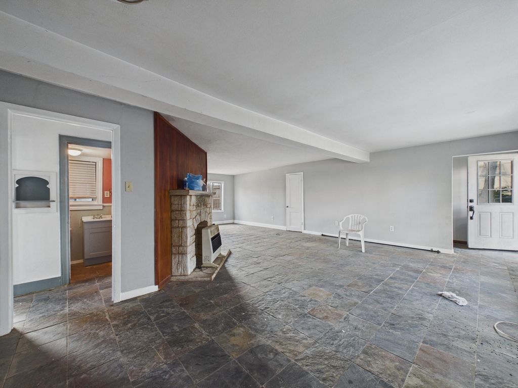 Photo of 1334 W 21st Street, Houston, TX 77008 (MLS # 9561694)