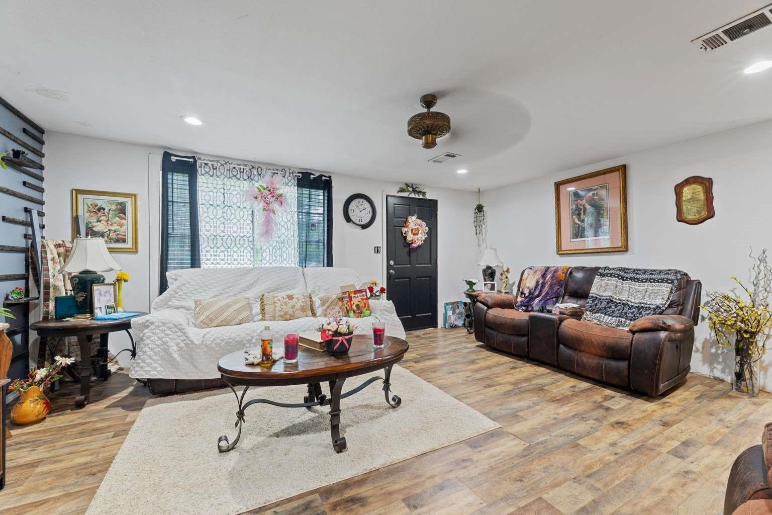 25545 Lakeshore Drive