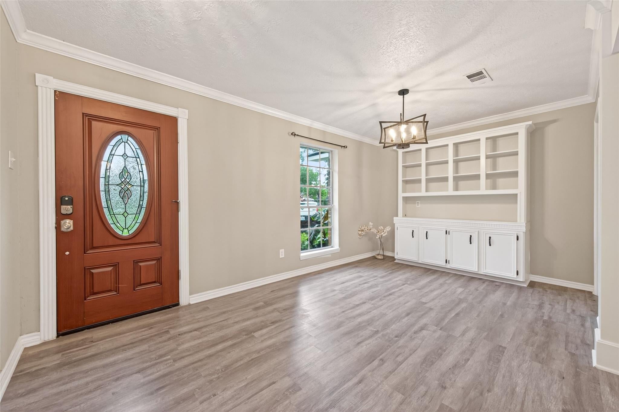 710 Equinox Street