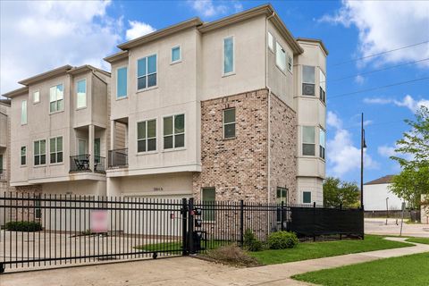 Photo of 2004 Rosedale Street #A, Houston, TX 77004 (MLS # 35226940)
