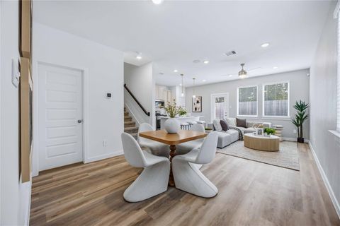 Tiny photo for 953 Green Vines Lane, Houston, TX 77091 (MLS # 80413807)