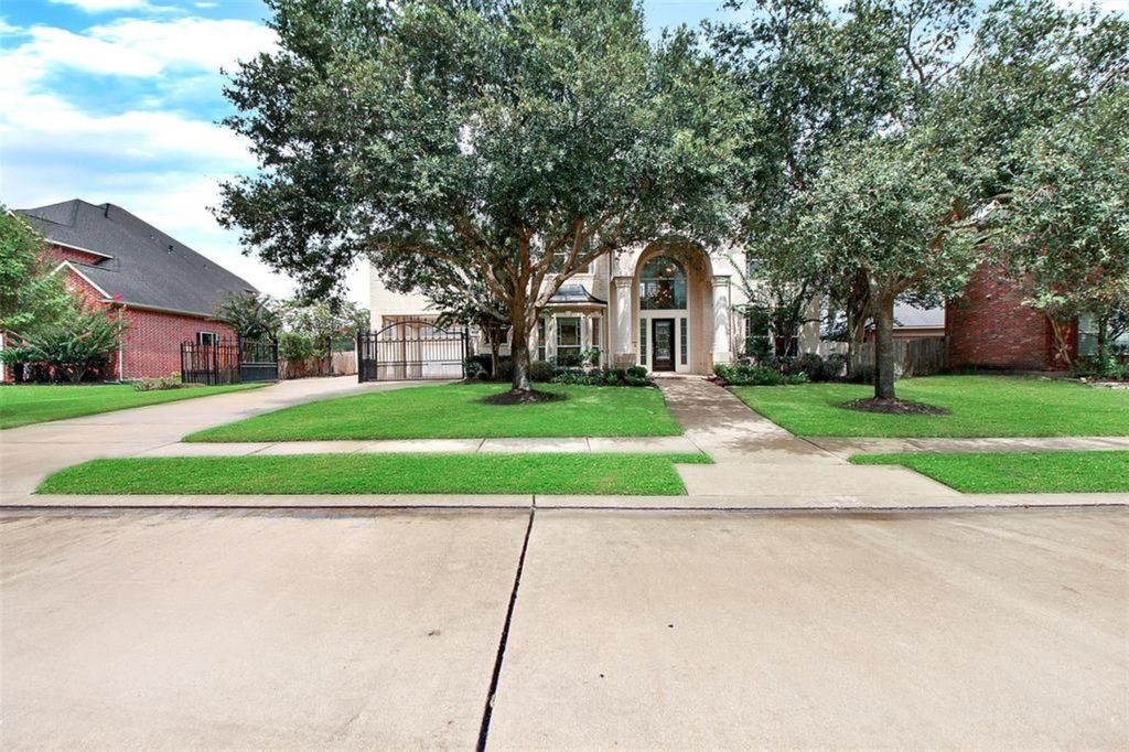 Photo of 22306 Seal Valley Lane, Katy, TX 77450 (MLS # 40813601)