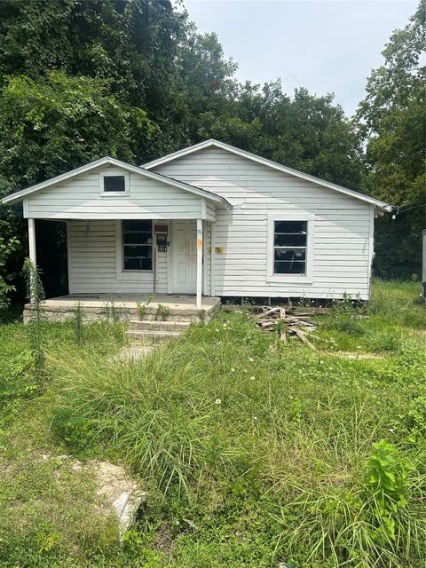 Photo of 7014 De Priest Street, Houston, TX 77091 (MLS # 35755179)