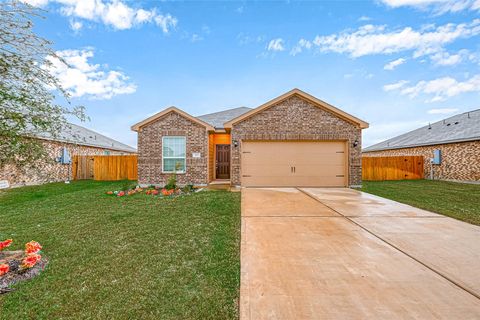 Photo of 305 Wayne County Drive, Katy, TX 77493 (MLS # 25653300)