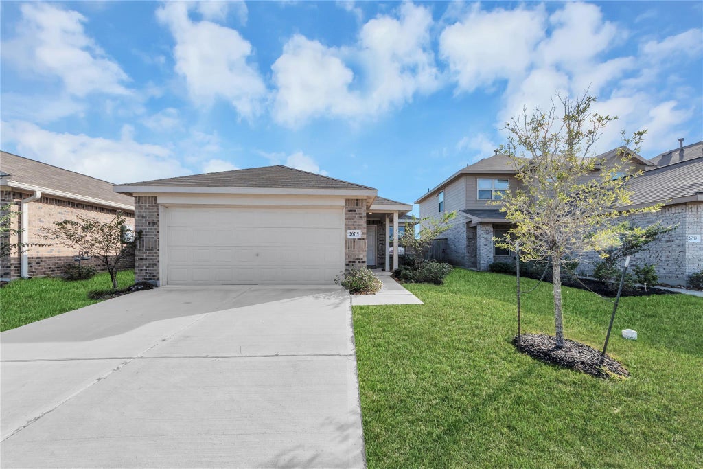 Photo of 26715 Paloma Blanca Drive, Katy, TX 77493 (MLS # 10560134)