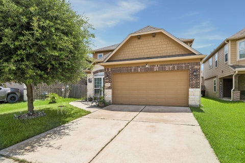 Photo of 11634 Filaree Trail, Houston, TX 77044 (MLS # 8382410)