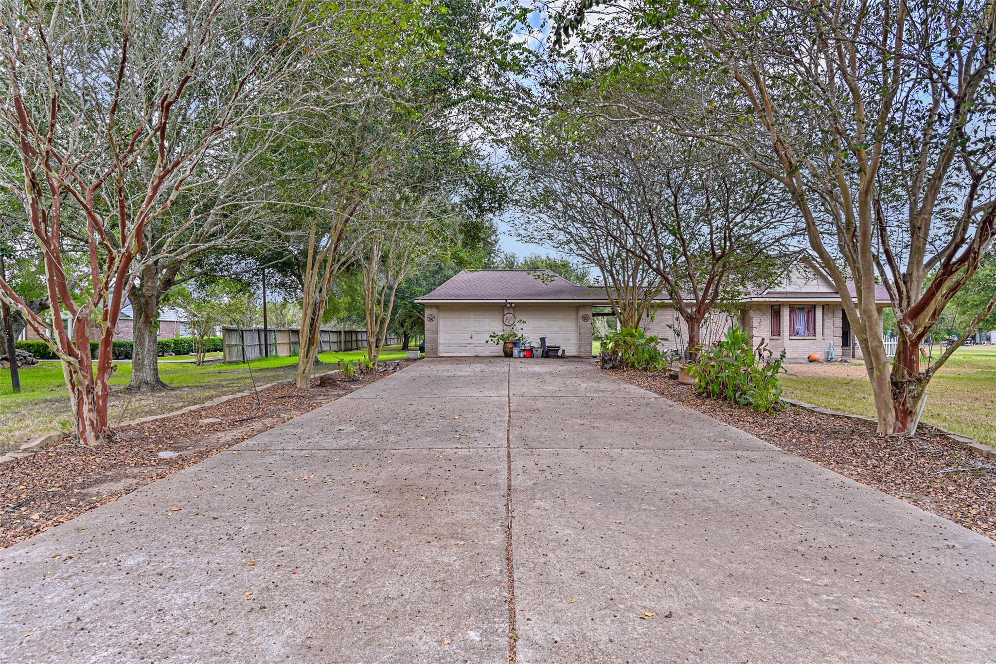 7003 Amie Lane CR879