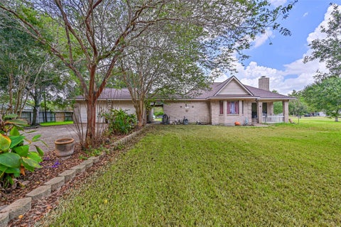 Photo of 7003 Amie Lane #CR879, Pearland, TX 77584 (MLS # 37535671)