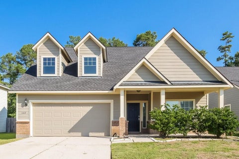 Photo of 1089 Shadow Glenn Drive, Conroe, TX 77301 (MLS # 28278693)
