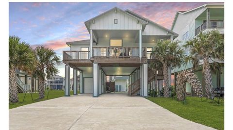 Photo of 3942 Mendocino, Galveston, TX 77554 (MLS # 72129984)