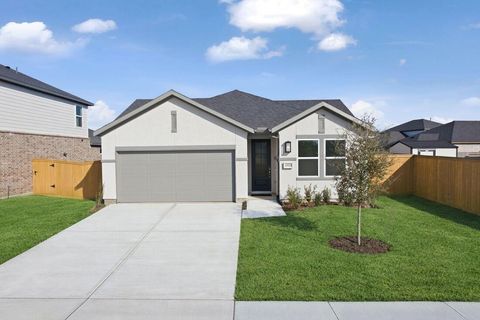 Homes For Sale - 21922 Sam Raburn Drive<br/> Tomball, TX 77375