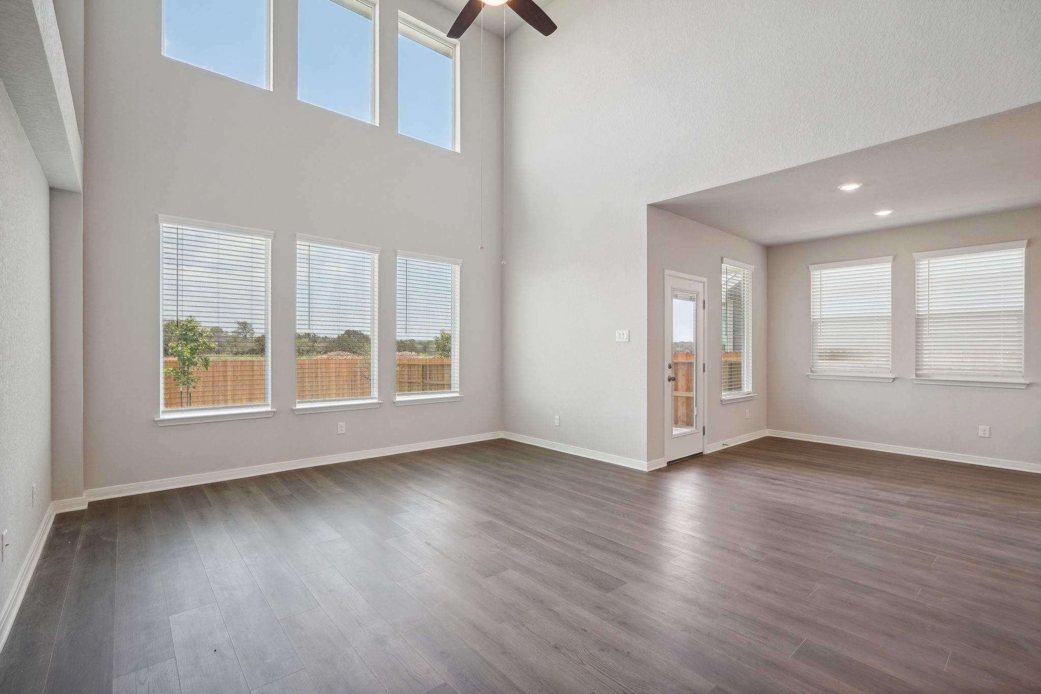 5526 Knight Court