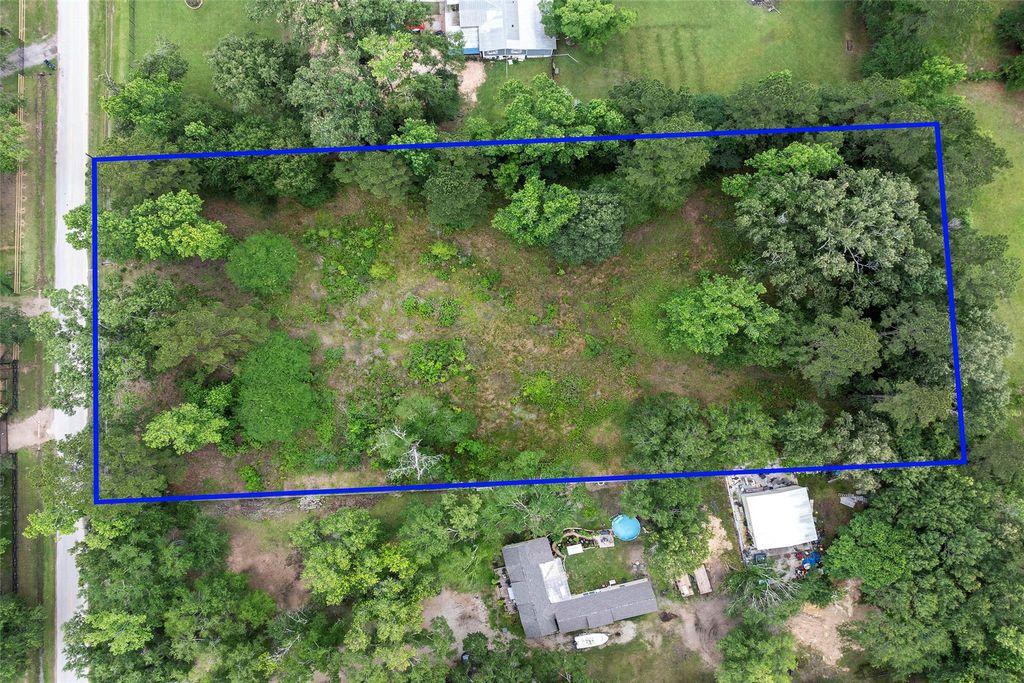 Photo of 207 Blue Lake Drive, Huffman, TX 77336 (MLS # 20382078)