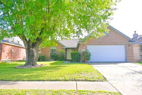 Photo of 12615 Orchard Summit Drive, Sugar Land, TX 77498 (MLS # 40566407)