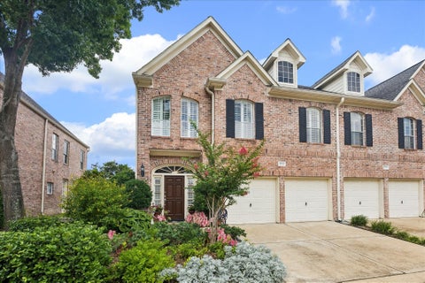 Photo of 5774 Doliver Drive, Houston, TX 77057 (MLS # 32230764)