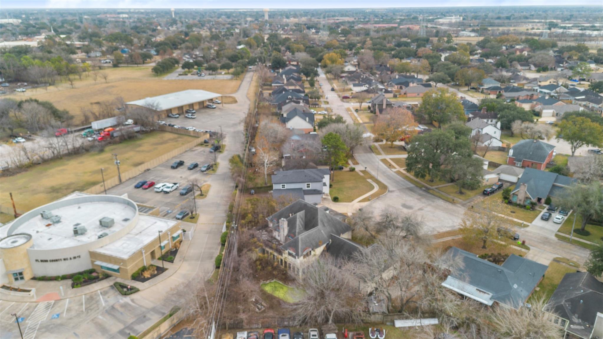 131 Squires Bend