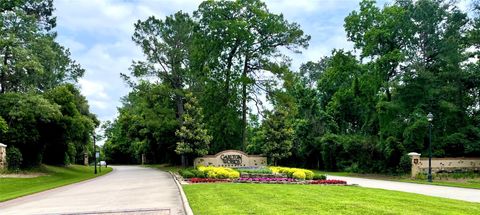 67 N Glenwild Circle Spring TX 77389