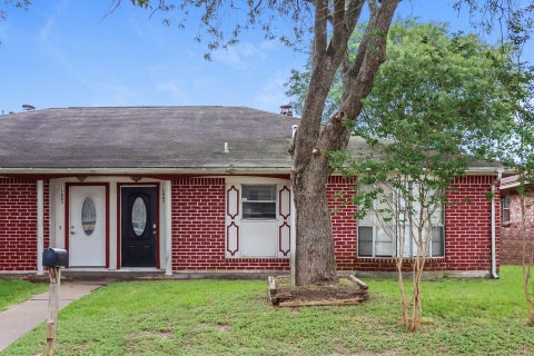 Photo of 12805 Bexley Drive, Houston, TX 77099 (MLS # 14390618)