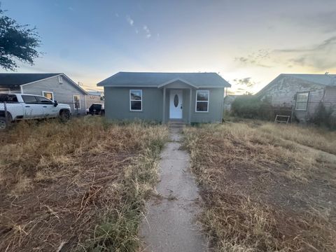 Photo of 1911 N Hancock Avenue, Odessa, TX 79761 (MLS # 29473648)