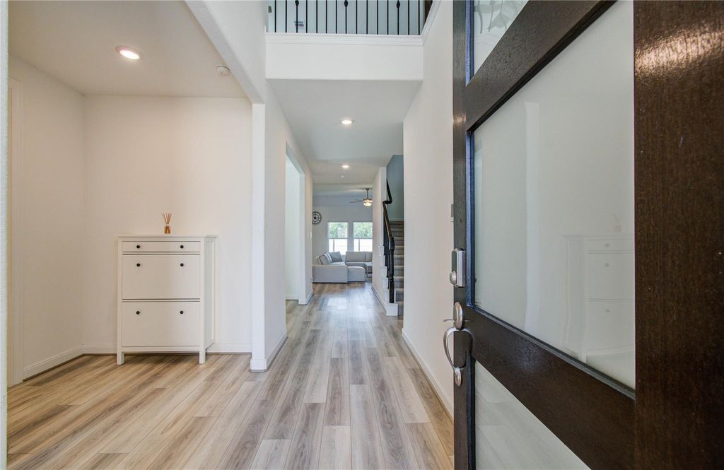 Photo of 2816 Oakheath Crest Court Ct, Pearland, TX 77089 (MLS # 93218721)