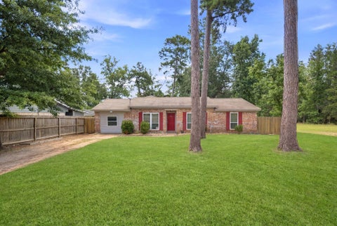 Photo of 1835 S 3rd Street, Conroe, TX 77301 (MLS # 11338117)